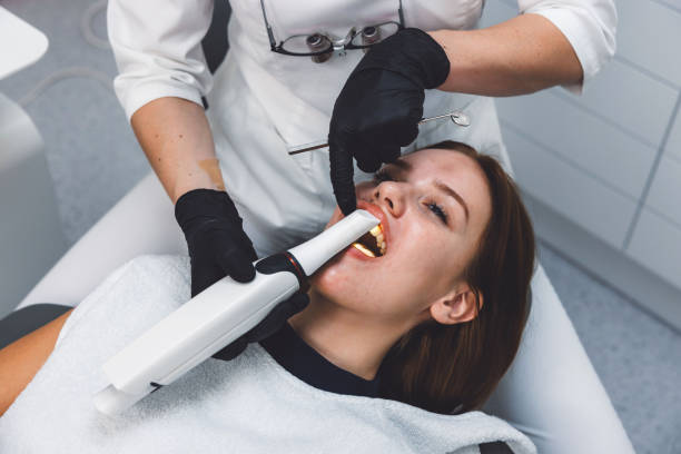 Best Emergency Broken Tooth Repair in Laguna Beach, CA